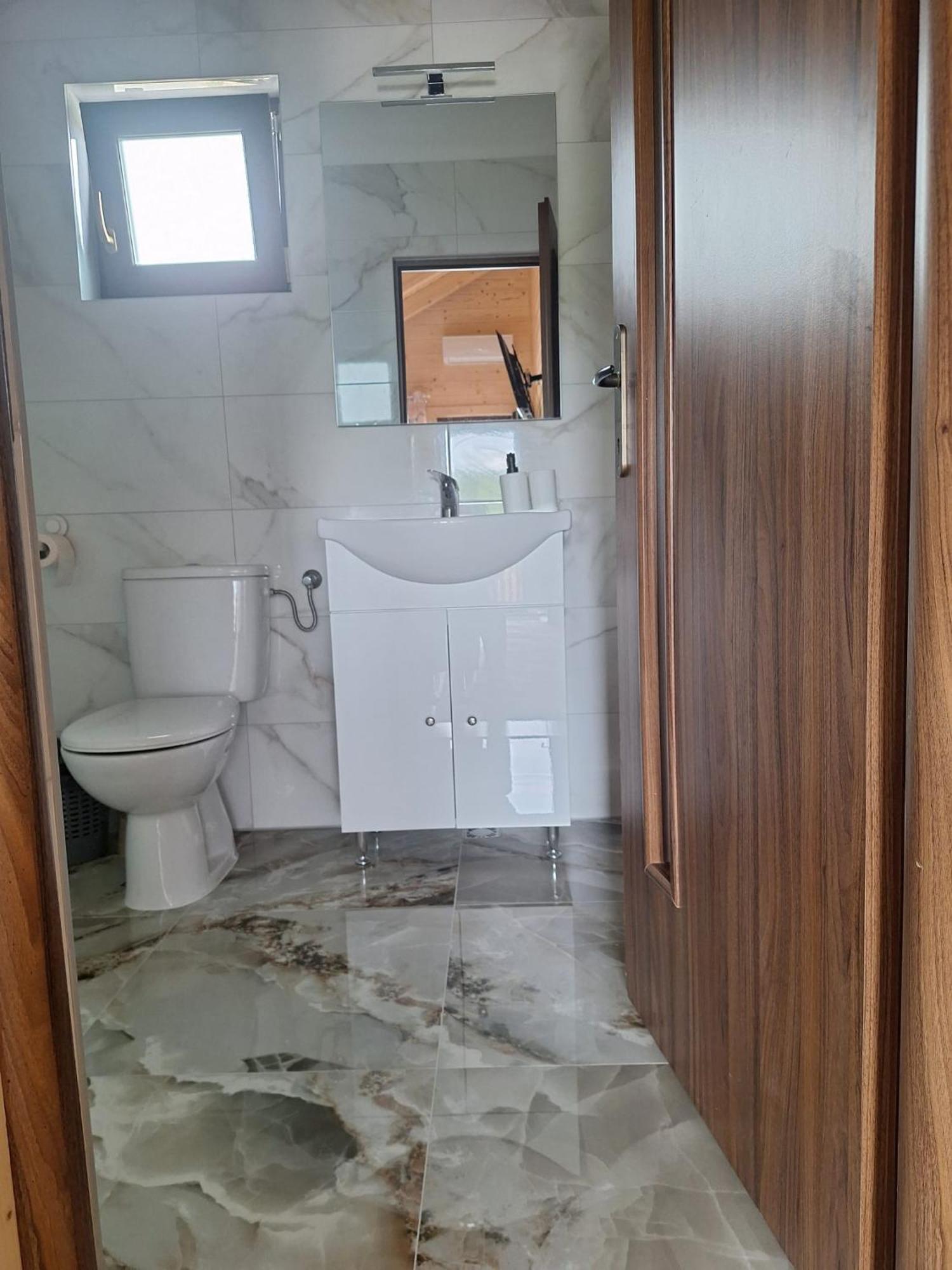 Cabana Suzanne Baile Figa Villa Agrişul de Sus Екстериор снимка